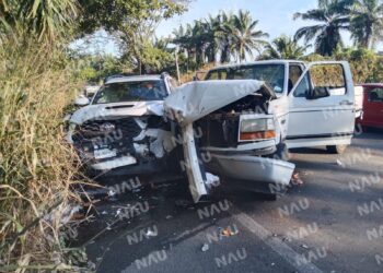Más de 100 mil pesos deja accidente en el libramiento sur poniente