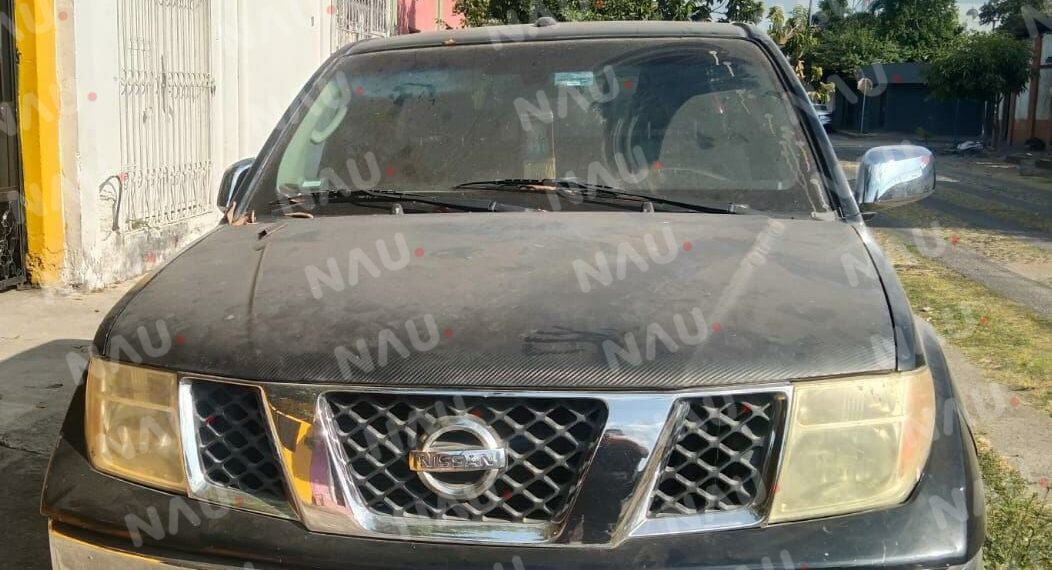 Camioneta fue llevada a un corralón tras ser abandonada