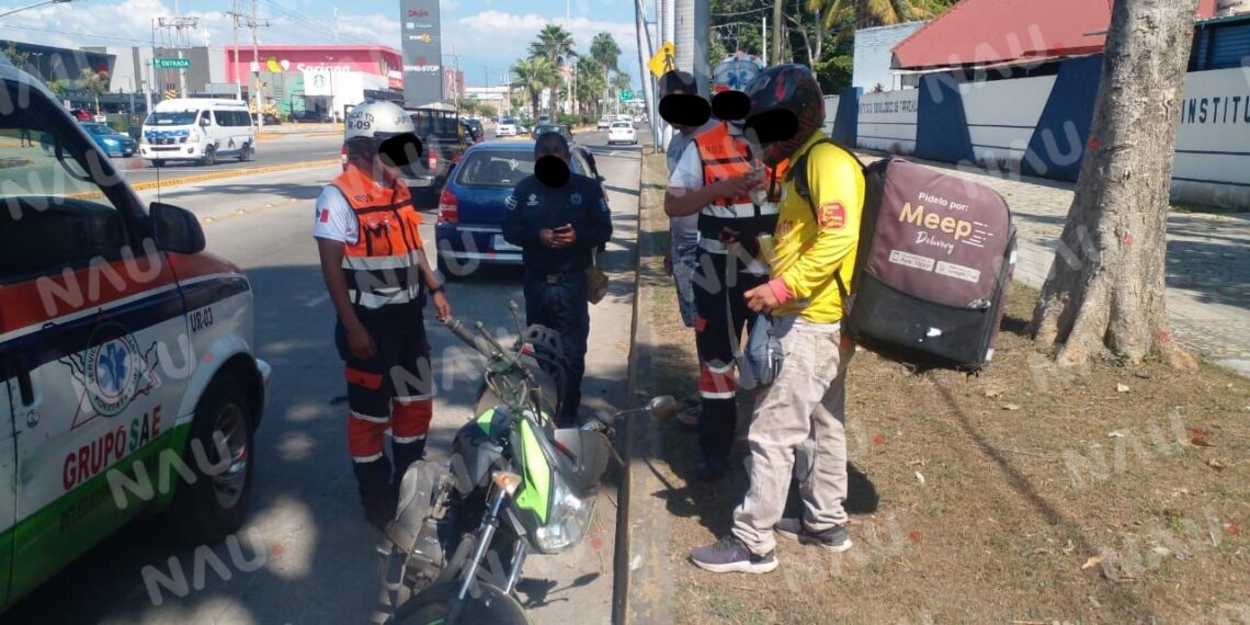 Atropelló a una persona que jalaba su motocicleta