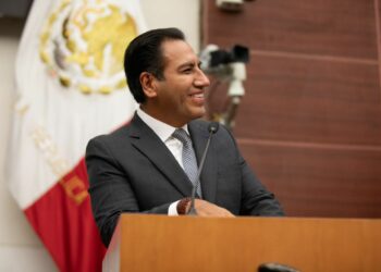 Eduardo Ramírez se reunió con la Jucopo para generar acuerdos