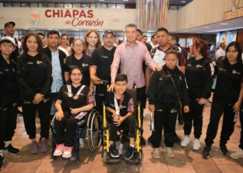Rutilio Escandón entrega Premio Estatal del Deporte y estímulos a medallistas Conade y Primera Fuerza