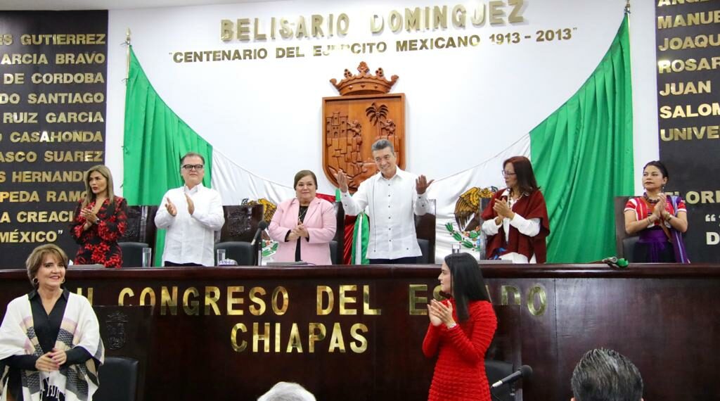 Por segunda vez, gobierno de Rutilio Escandón ampliará el Aeropuerto Internacional Ángel Albino Corzo