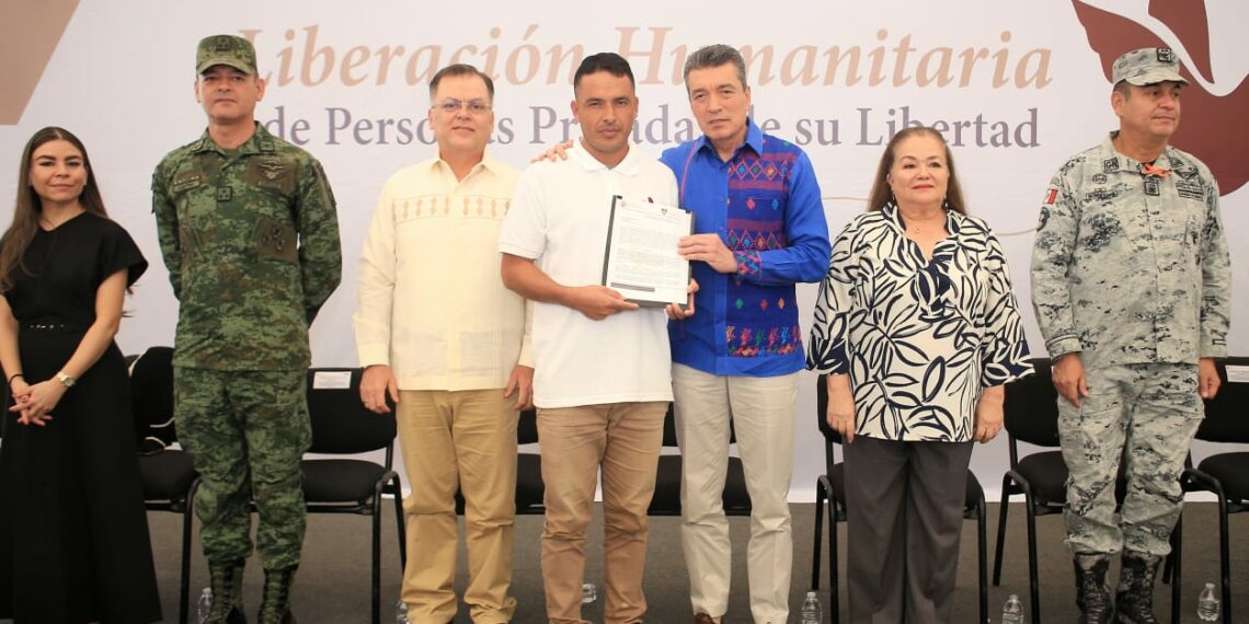 Encabeza Rutilio Escandón liberación humanitaria de 363 personas internas en penales de Chiapas
