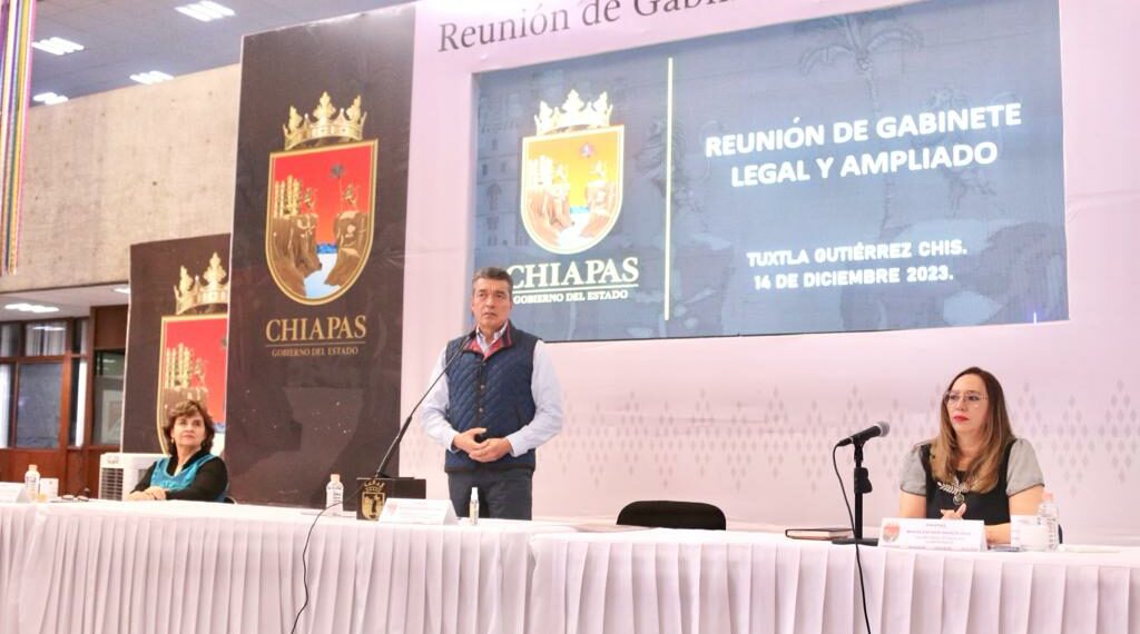 Chiapas cerrará un año con crecimiento económico y mayor bienestar social, destaca Rutilio Escandón