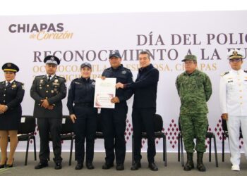 Reconoce Rutilio Escandón labor de policías para mantener la estabilidad y la armonía en Chiapas