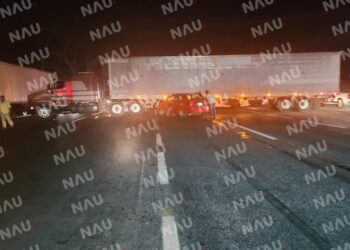 Cinco personas resultaron con lesiones leves en accidente de tránsito