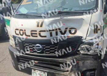 Conductor de unidad de pasaje choca por alcance