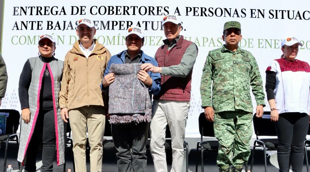 Más de 70 mil cobertores entregados ante bajas temperaturas; la meta son 105 mil: Rutilio Escandón