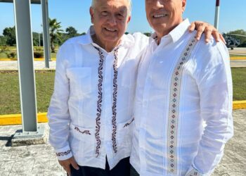 Acompaña Rutilio Escandón a AMLO en reunión de evaluación del Tramo 1 Palenque-Escárcega del Tren Maya