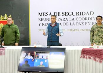 Carrera de Piloto Aviador de la Enaproc crece en beneficio de la juventud: Rutilio Escandón