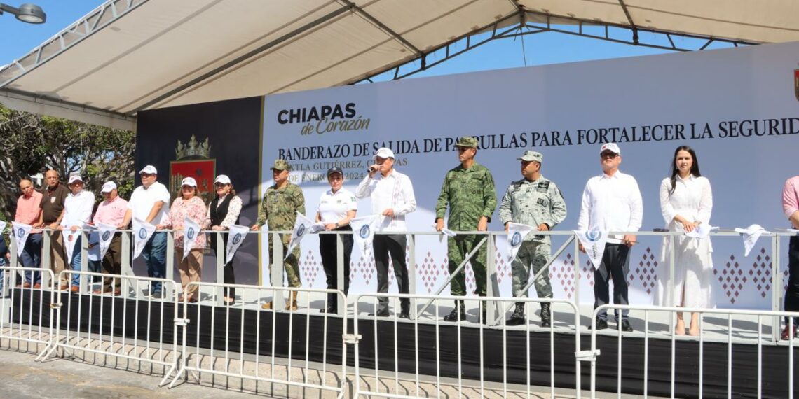 Encabeza Rutilio Escandón banderazo de salida de 213 patrullas para fortalecer la seguridad de Chiapas
