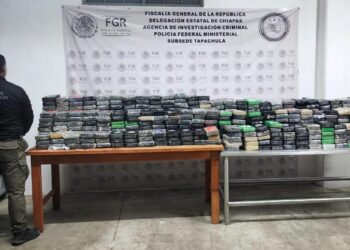 FGR ASEGURA MÁS DE MEDIA TONELADA DE PRESUNTA COCAÍNA