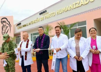 En Yajalón, Rutilio Escandón inauguró la Clínica para la Atención de Parto Humanizado