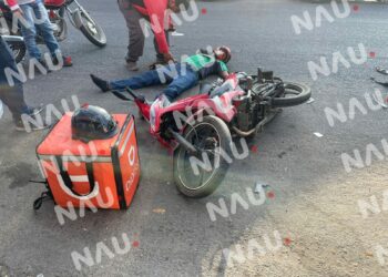 Motociclista hospitalizado después de colisión con vehículo Renault