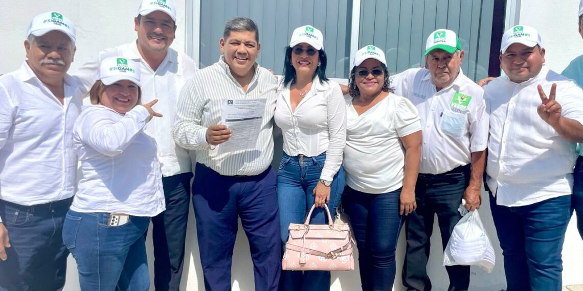 Oficialmente registrado como candidato único al partido verde ecologista de México, en Huixtla Chiapas