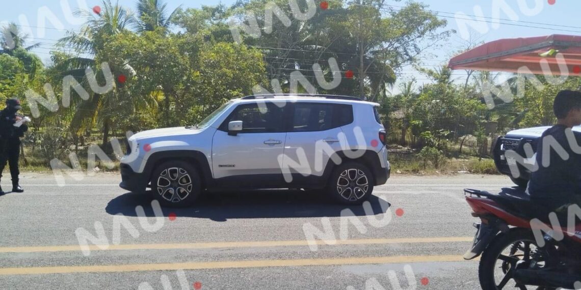 Abandonan camioneta en la carretera Tapachula – Puerto Madero