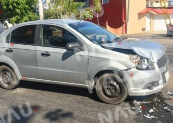 Accidente en la carretera Tapachula-Tuxtla Chico,  únicamente daños materiales