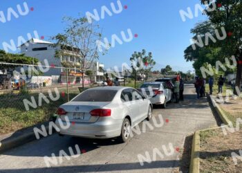 Choque en el par vial de la 9 sur deja daños materiales por más de 40,000 pesos