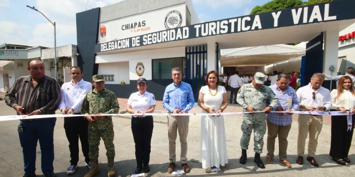 En Tapachula, inaugura Rutilio Escandón rehabilitación de la Delegación de Seguridad Turística y Vial