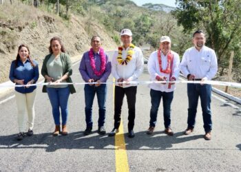 En San Fernando, inaugura Rutilio Escandón construcción del camino San Fernando-Colonia Cuauhtémoc