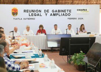 Destaca Rutilio Escandón esfuerzos y avances en materia de salud a favor del pueblo de Chiapas