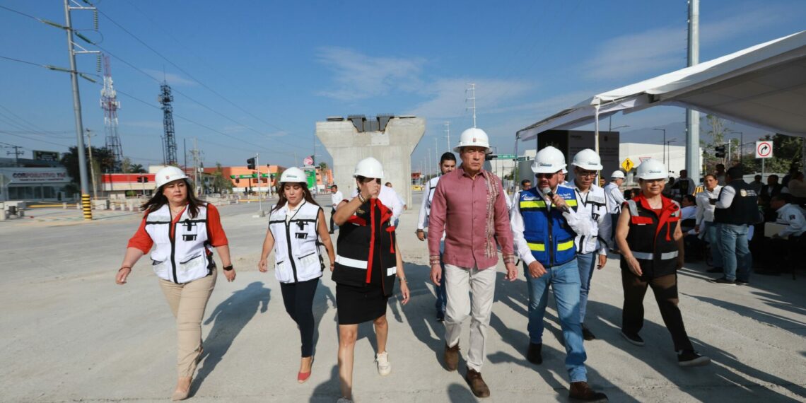 Rutilio Escandón supervisa obra del paso a desnivel de la Torre Chiapas y la apertura de vialidades alternas