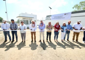 Inaugura Rutilio Escandón Planta de Tratamiento de Aguas Residuales en localidad Tres Picos, Tonalá