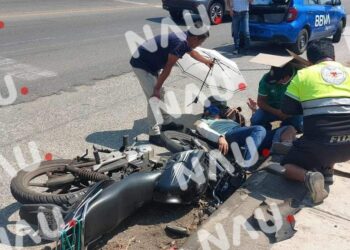 Motociclista impactado por vehículo abandonado