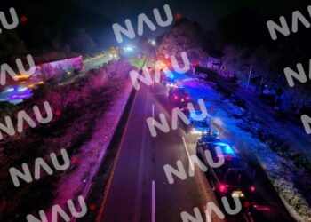 “Vídeo” 4 detenidos en desalojo de manifestantes que mantenían bloqueo en carretera costera