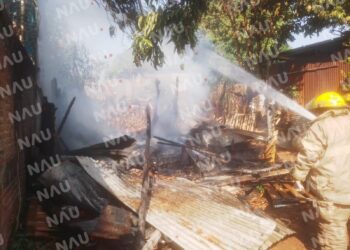 Se incendia Humilde hogar en la colonia 18 de octubre de Tapachula