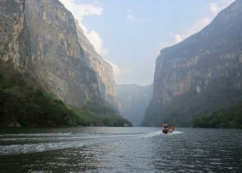 Invitan al turismo a continuar disfrutando de la riqueza natural, cultural y histórica de Chiapas
