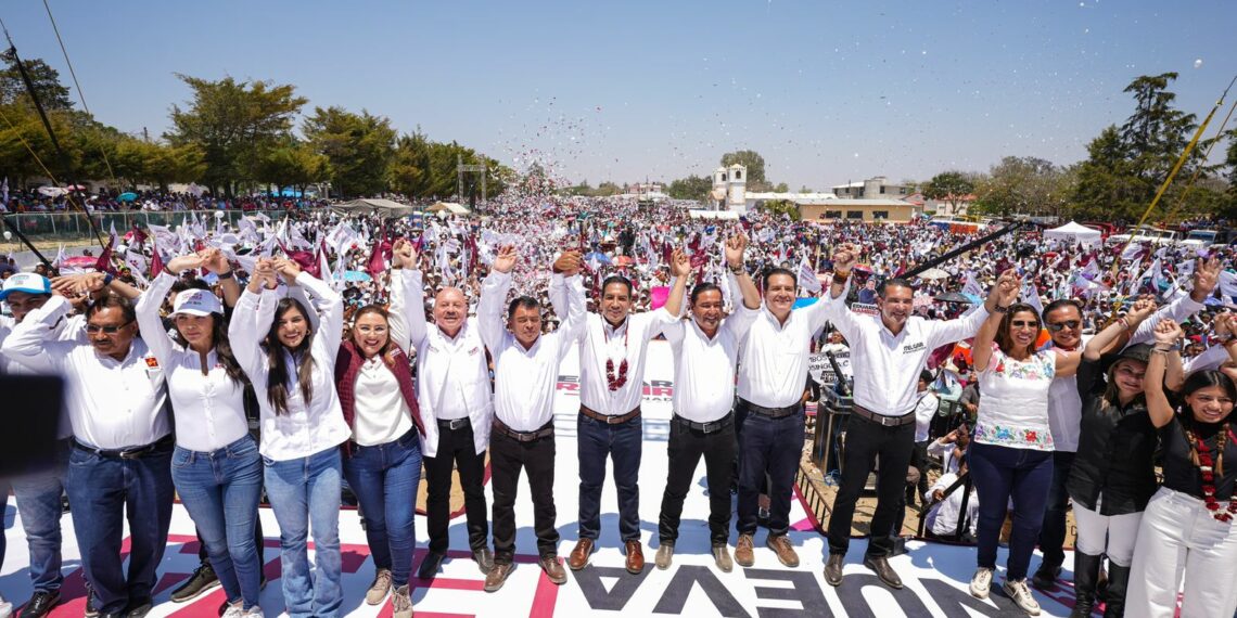 Un gran éxito el inicio de la nueva era de Eduardo Ramírez