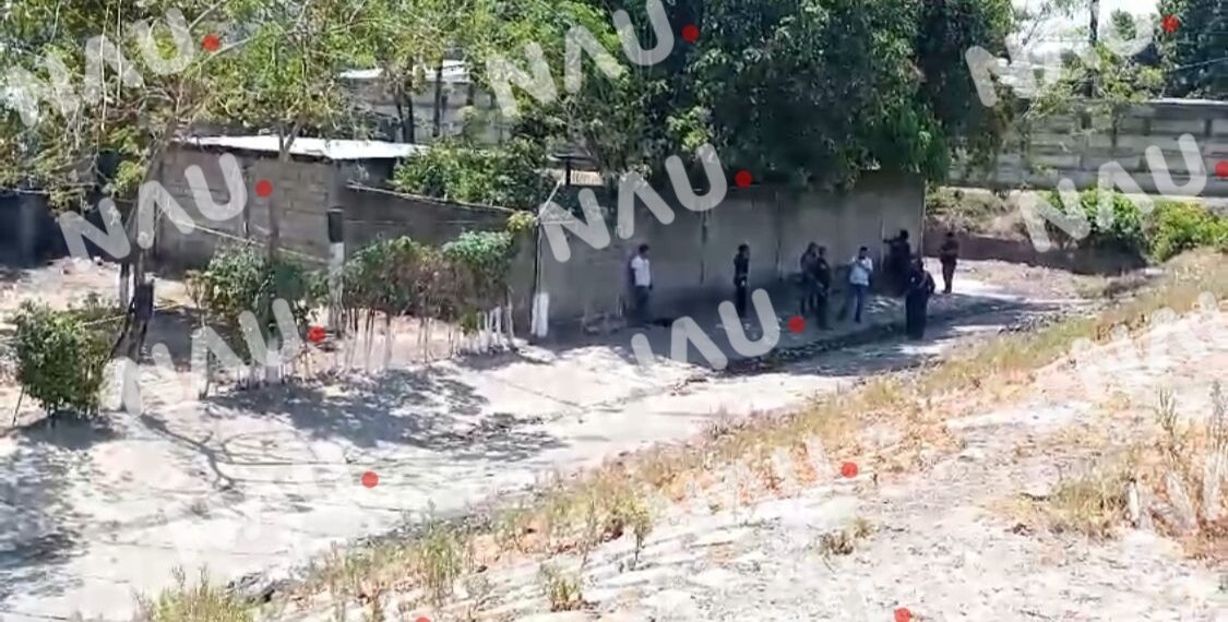 Asesinan a dos mujeres y un hombre al parecer migrantes