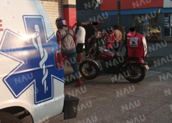 Accidente deja dos lesionados: el responsable se da a la fuga