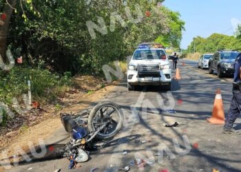 Accidente en la Carretera TAPACHULA – Puerto Madero deja dos personas lesionadas y daños por más de 20 mil pesos