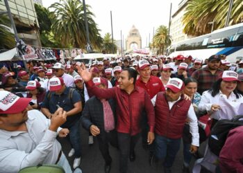 Eduardo Ramírez acompaña a Claudia Sheinbaum en el arranque de su campaña como candidata presidencial