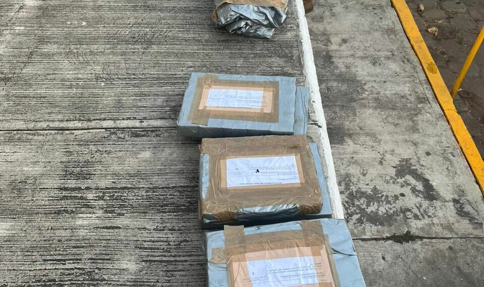 OBTIENE FGR VINCULACIÓN A PROCESO CONTRA TRES PERSONAS DETENIDAS CON CARTUCHOS EN ALTAMAR