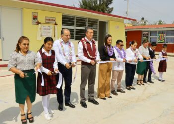 Rutilio Escandón fortalece y dignifica espacios educativos de la Primaria “Edgar Robledo Santiago”, en Comitán