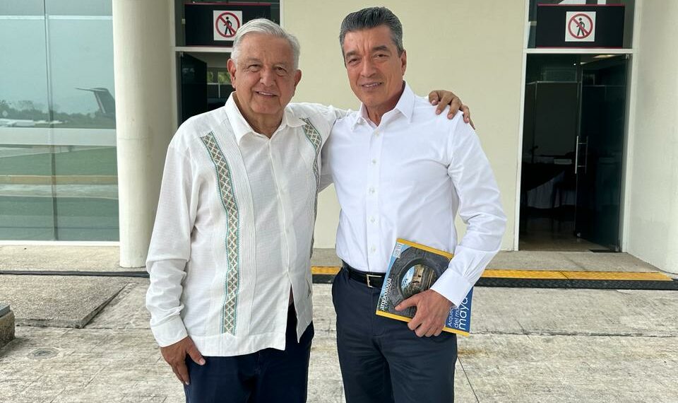 El presidente AMLO y Rutilio Escandón reunión de trabajo en Palenque