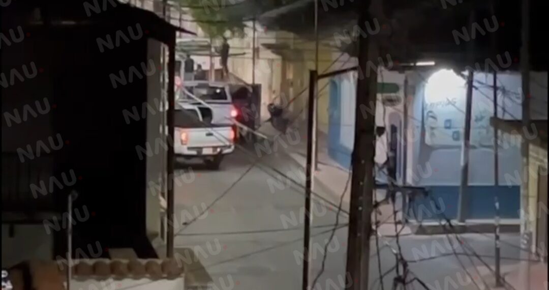 Civiles armados provocan tensión en Ocozocoautla