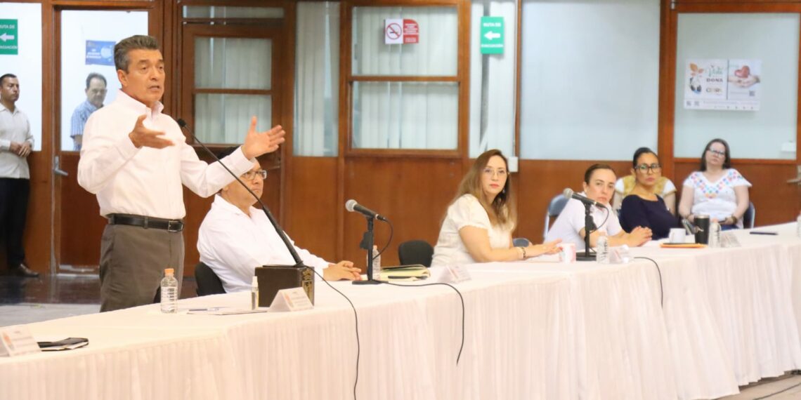 Refuerzan acciones de prevención del dengue, zika y chikungunya en Chiapas