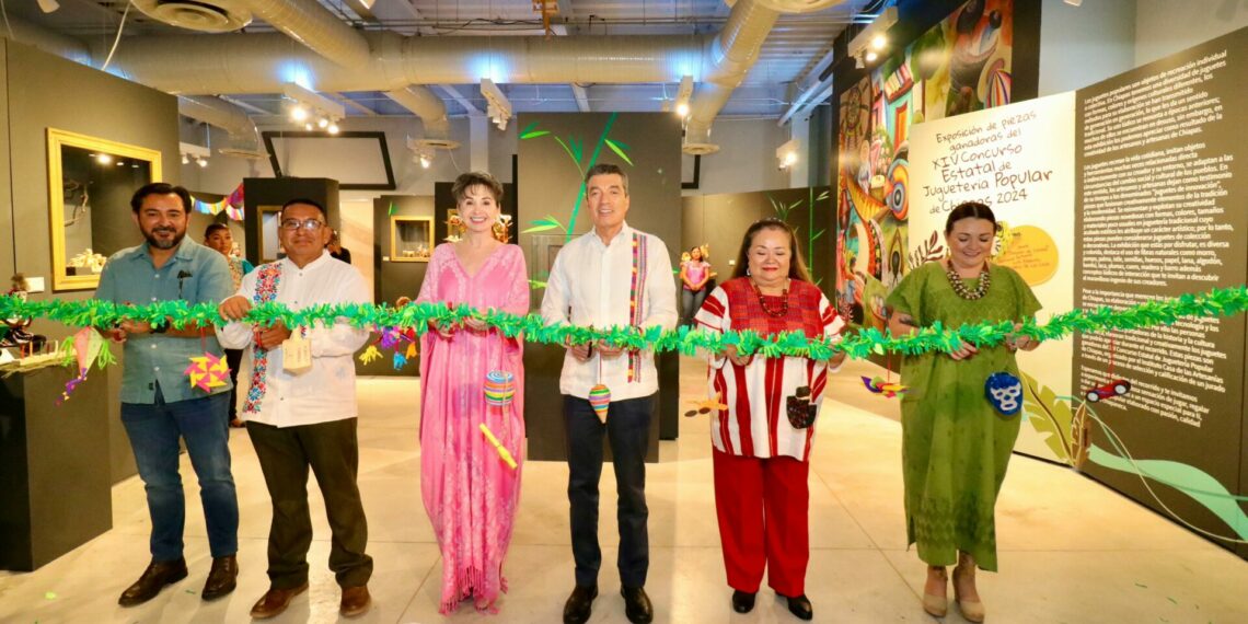 Reconoce Rutilio Escandón talento y creatividad de artesanas y artesanos chiapanecos