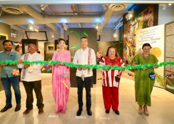 Reconoce Rutilio Escandón talento y creatividad de artesanas y artesanos chiapanecos