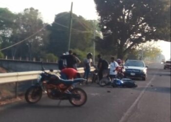 Motociclista lesionado en accidente en la carretera Tapachula – Puerto Madero