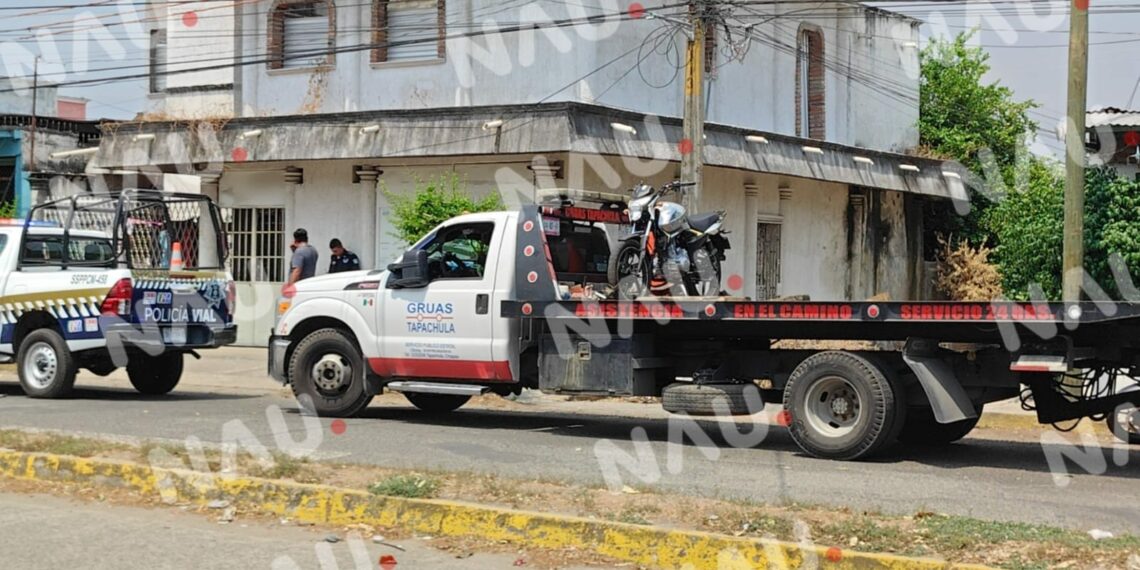 Motociclista y dos menores heridos tras accidentarse en Tapachula