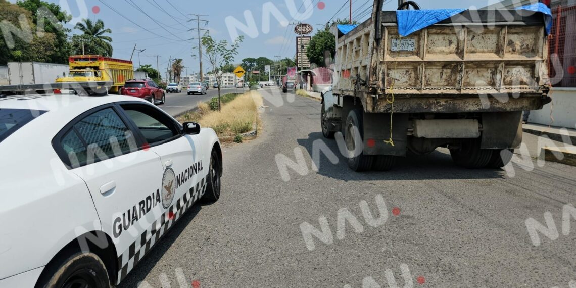 “Vídeo” Accidente deja una mujer lesionada de gravedad y dos con crisis nerviosa