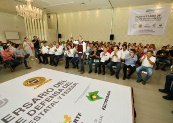 Transportistas refrendan apoyo a Angel Torres