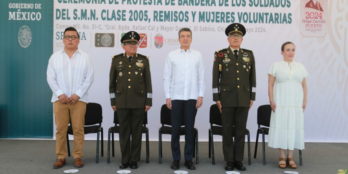 Reconocen a jóvenes de Chiapas por cumplir con el Servicio Militar Nacional