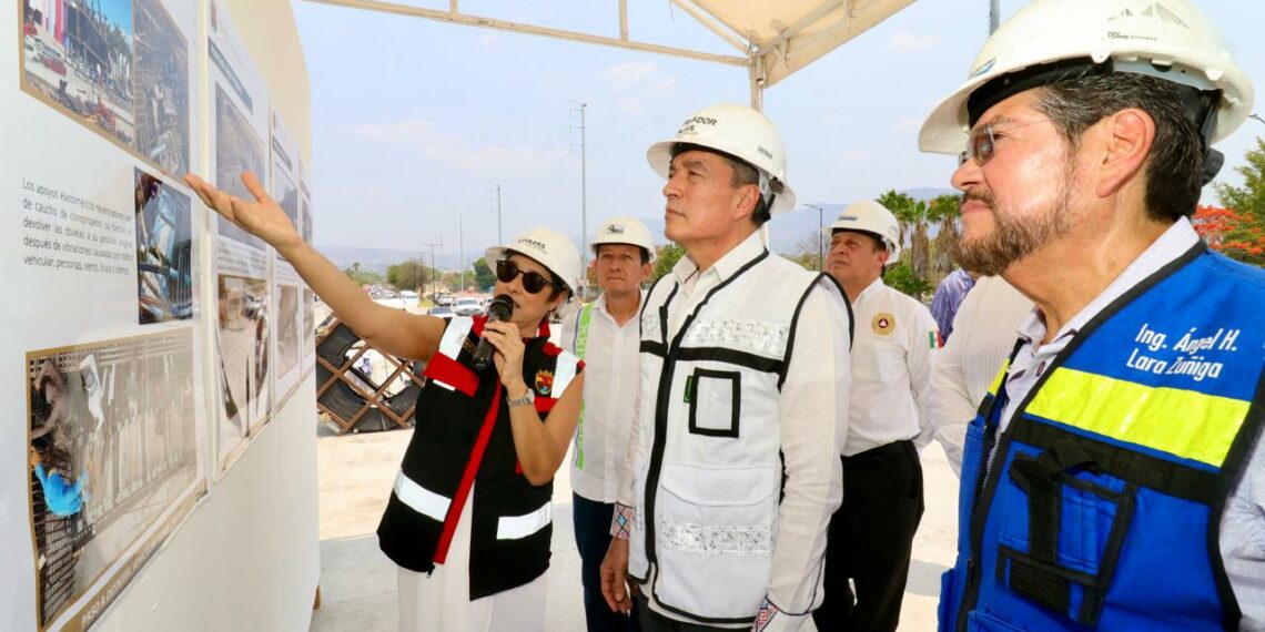 Obra del Paso a Desnivel de la Torre Chiapas lleva un 90 % de avance; Rutilio Escandón lo constata