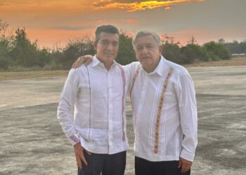 Acompaña Rutilio Escandón a AMLO en Reunión de Evaluación de la Línea K